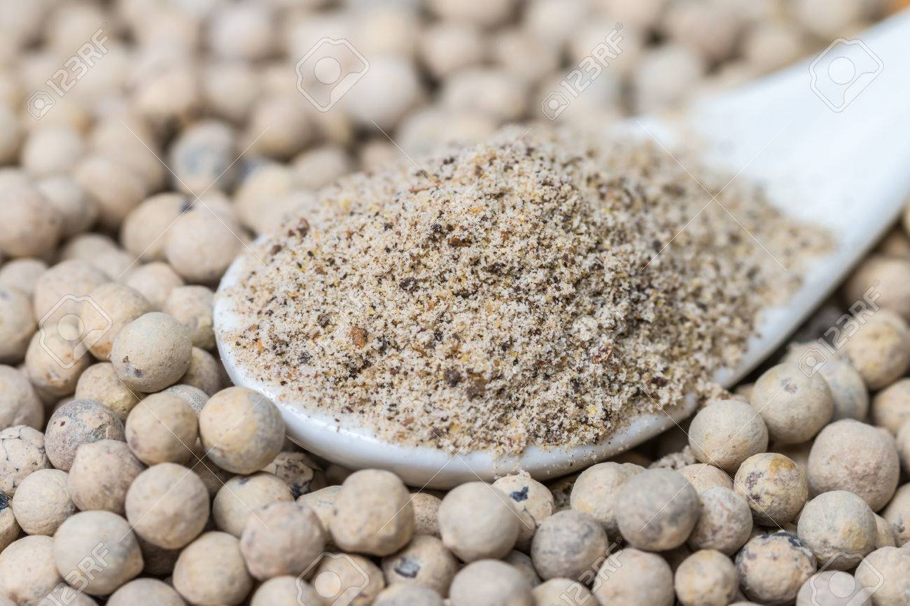 White Pepper Powder